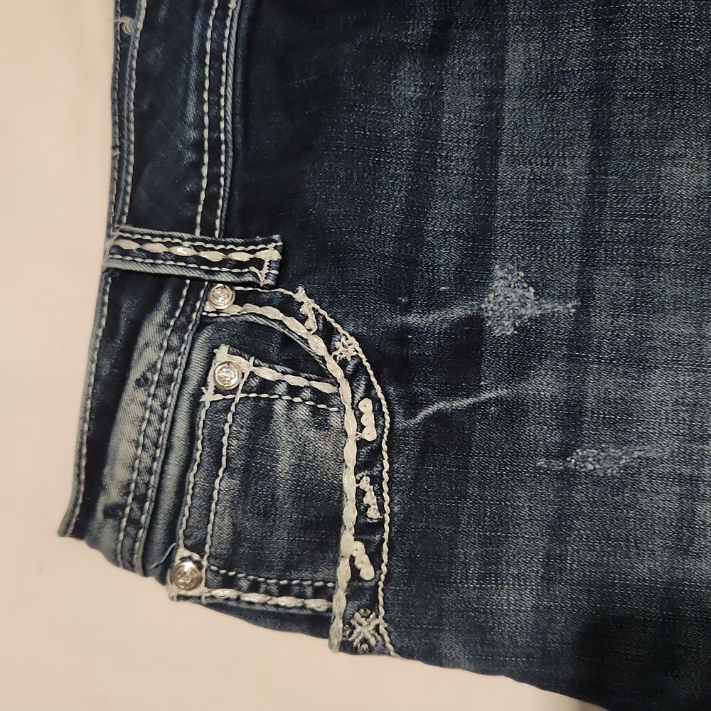 Grace | Dark Wash Denim Shorts | White Embroidered Stitching - Picture 6 of 7